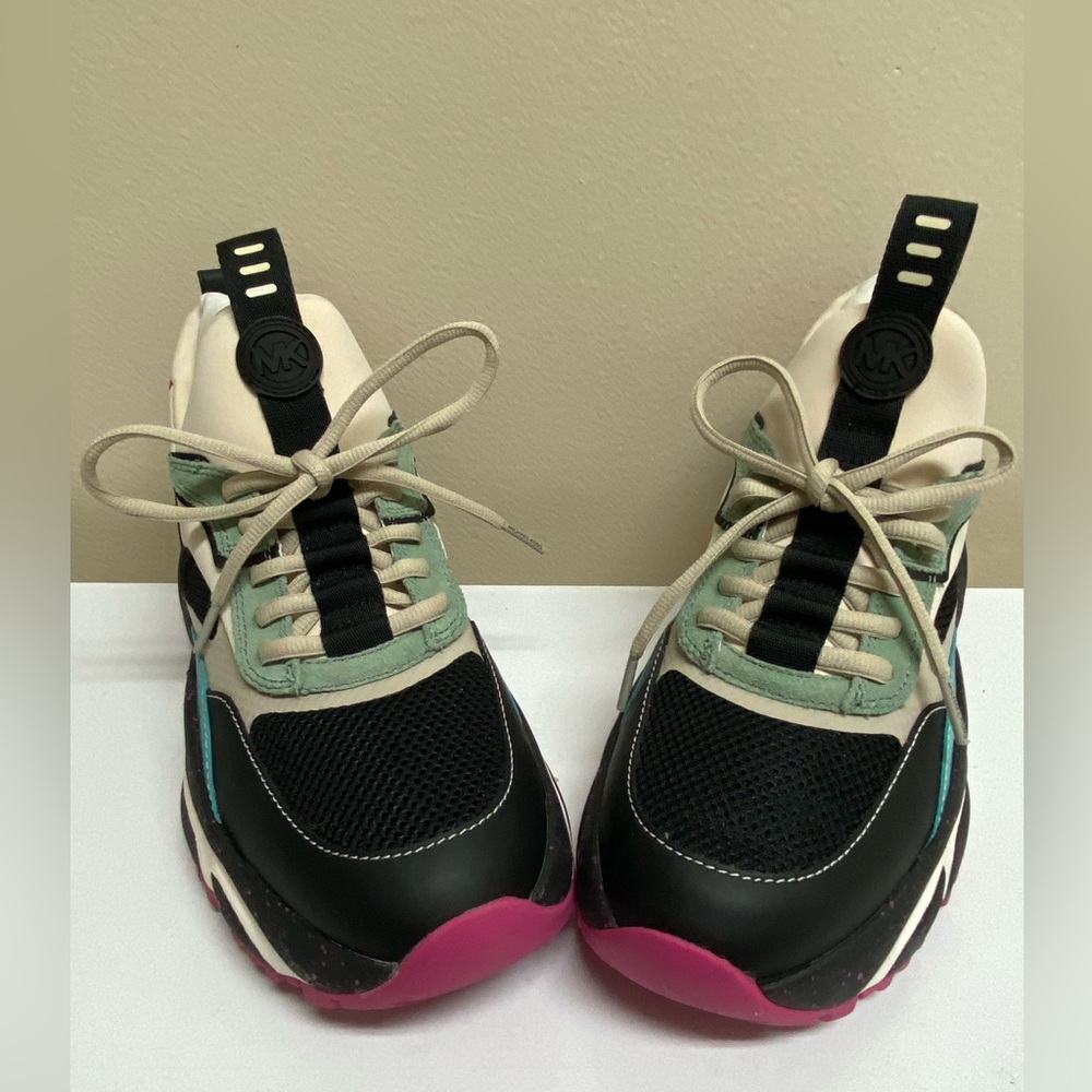 Michael Kors shoes Size 9M